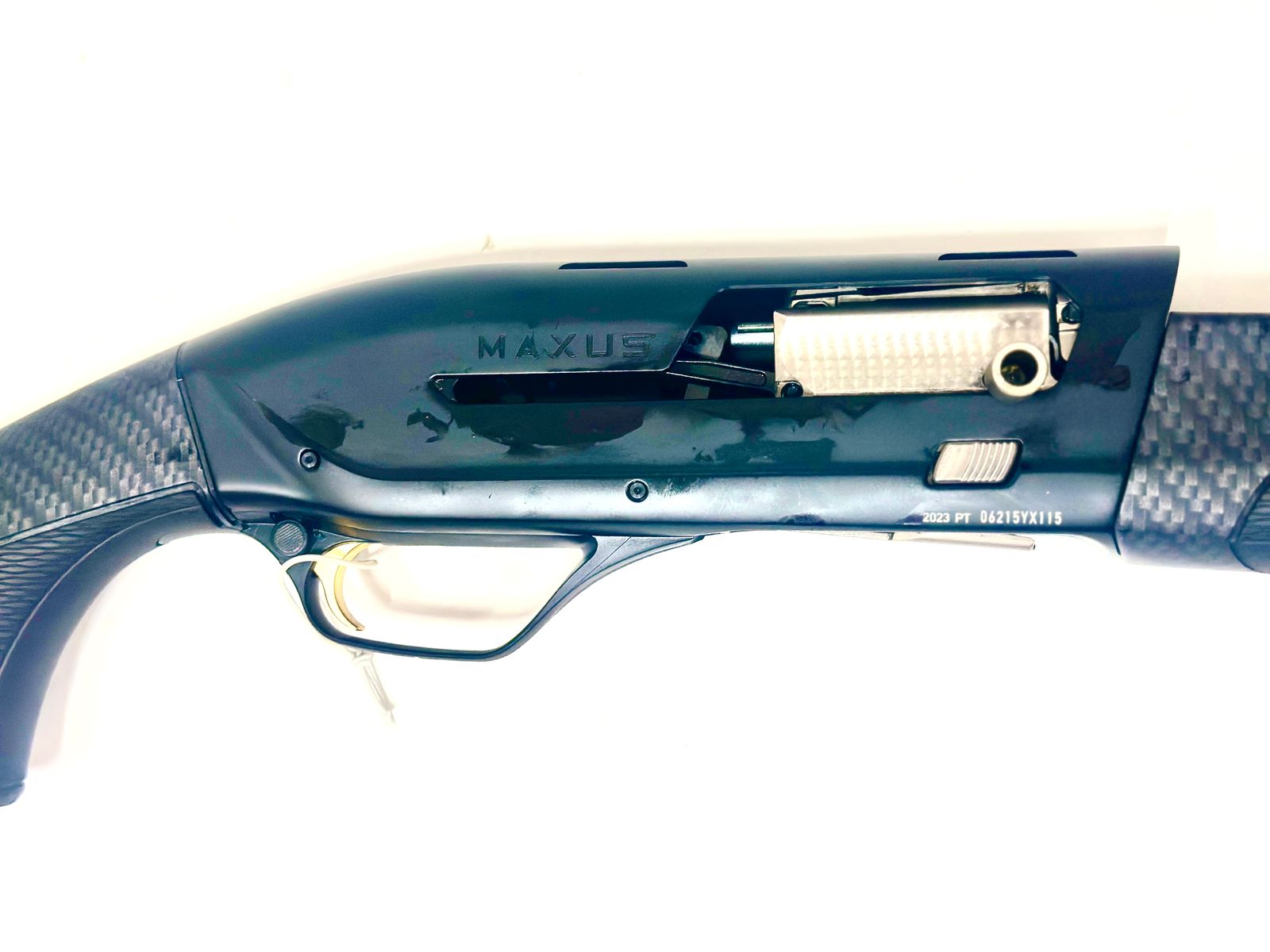 BROWNING MAXUS 2  COMPO BLACK CARBON FIBER (12M 32")