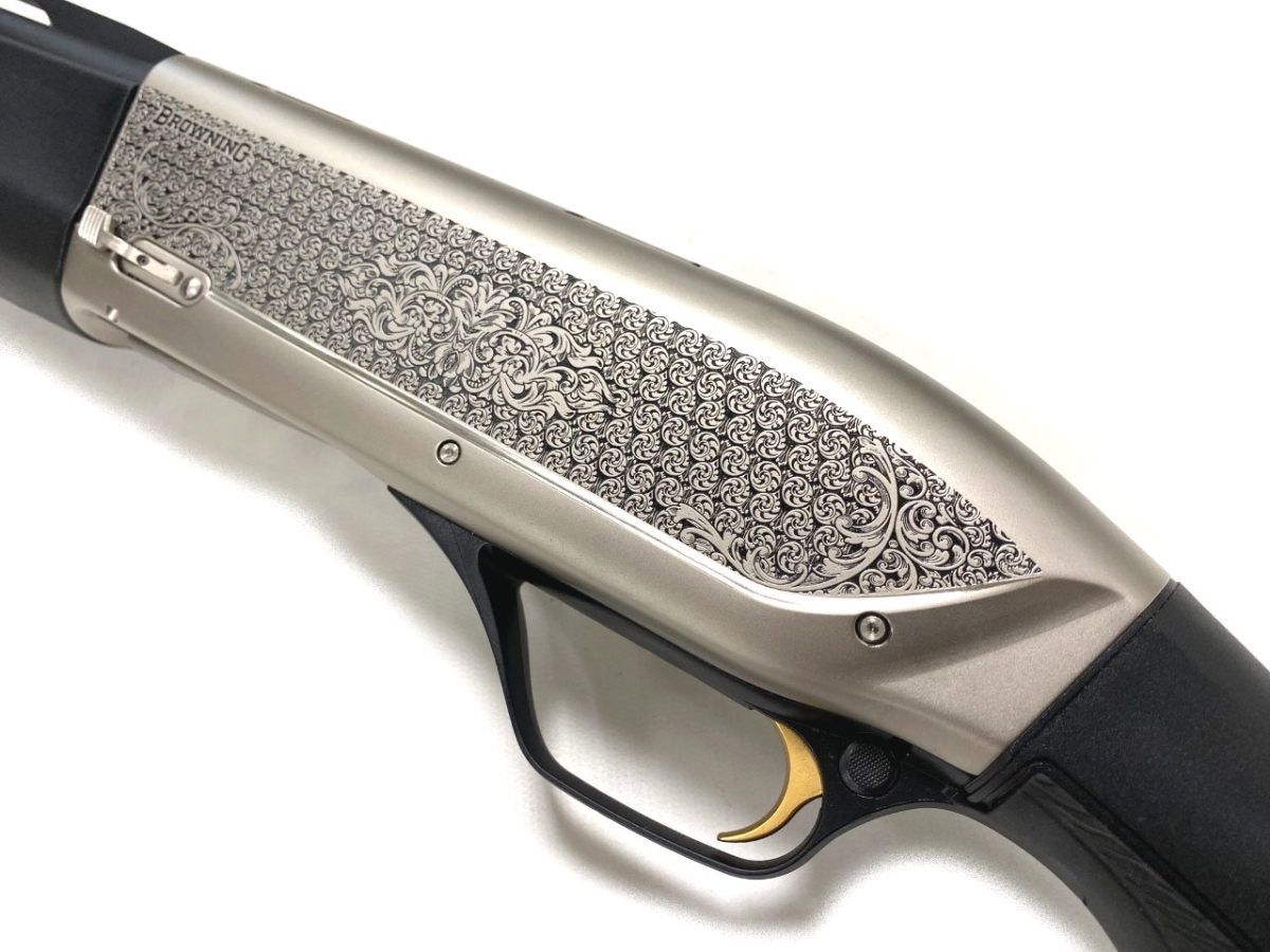 BROWNING MAXUS 2  ULTIMATE COMPOSITE (12M 32") 