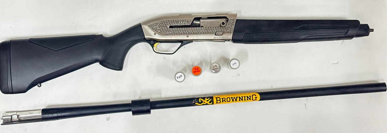 BROWNING MAXUS 2  ULTIMATE COMPOSITE (12M 32") 